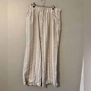 Briggs Textured Beige Pants